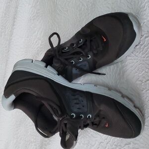 Nike Women's Free XT Motion Fit Shoes Sneakers Style 454116-001 Size 9.5